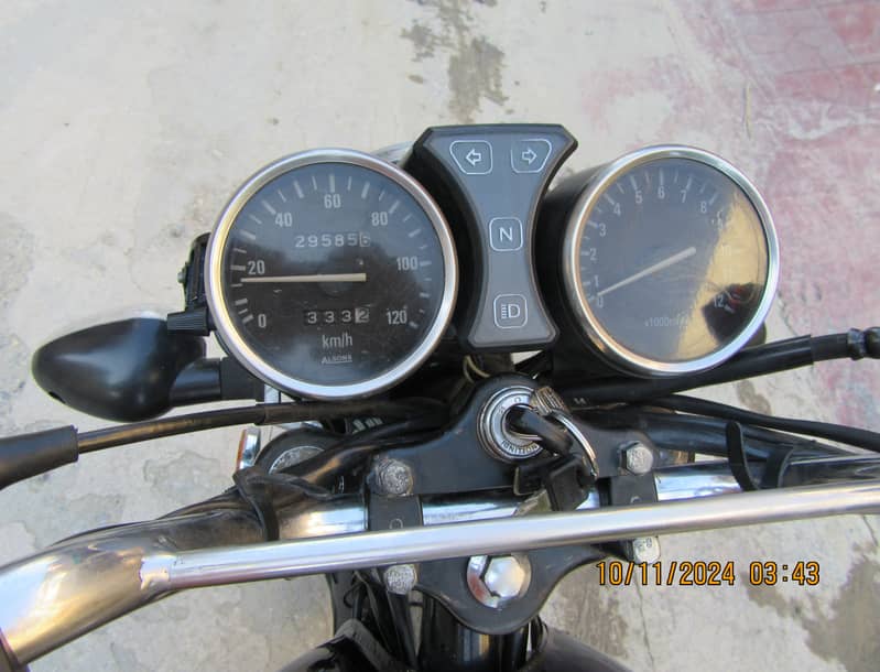 Suzuki GS 150 Model 2022 5