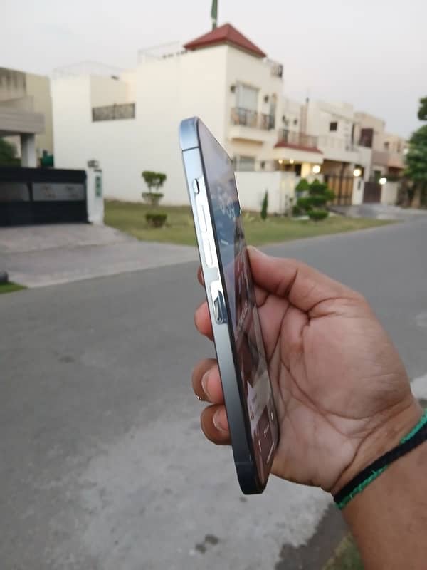 I phone 13 Pro Max Non PTA 1