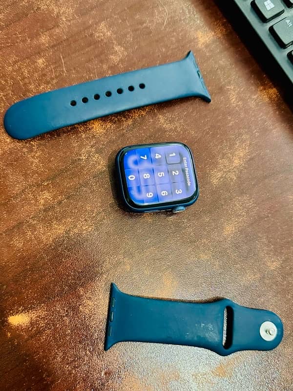 Apple watch Series 7 (45 MM) 2