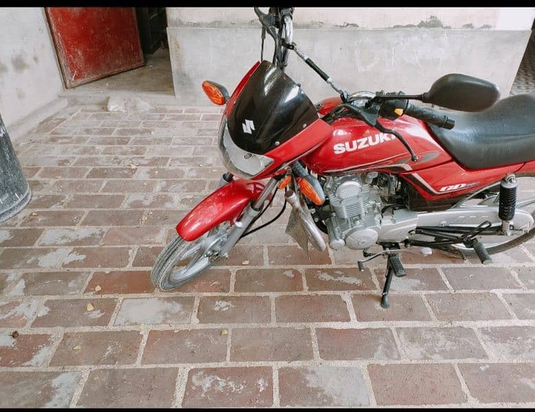 Suzuki GD 110s 3