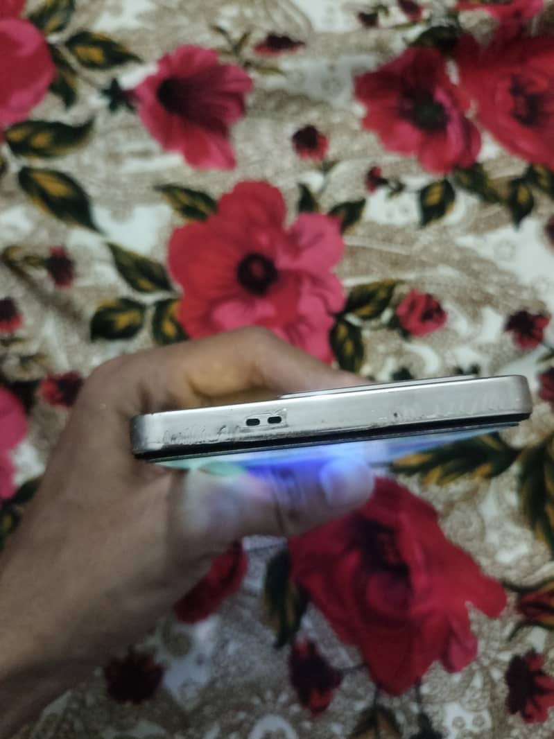 Infinix note 30 pro (exchange possible) 4