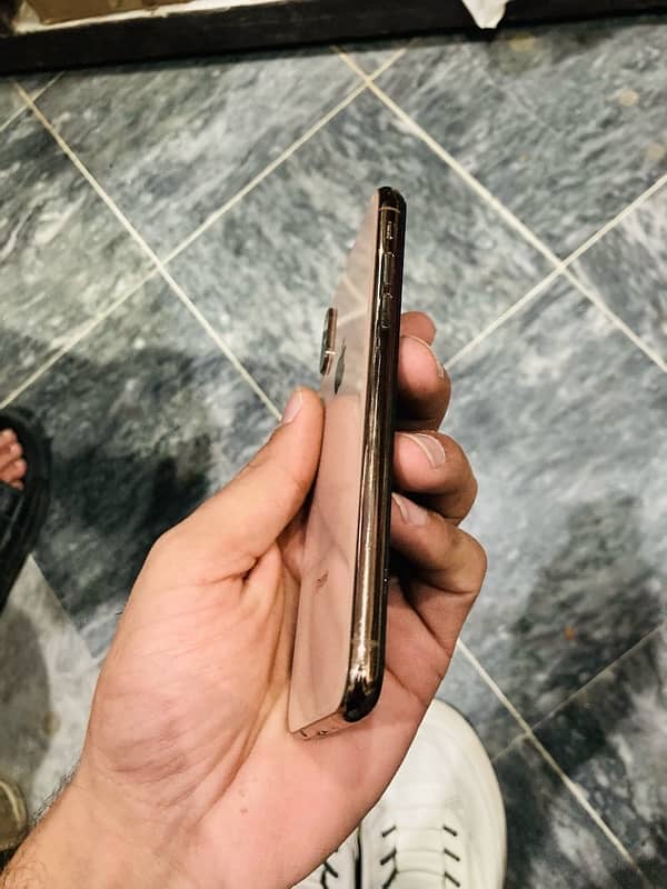 Iphone Xs 64gb PTA 1