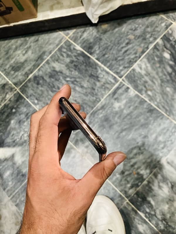 Iphone Xs 64gb PTA 3