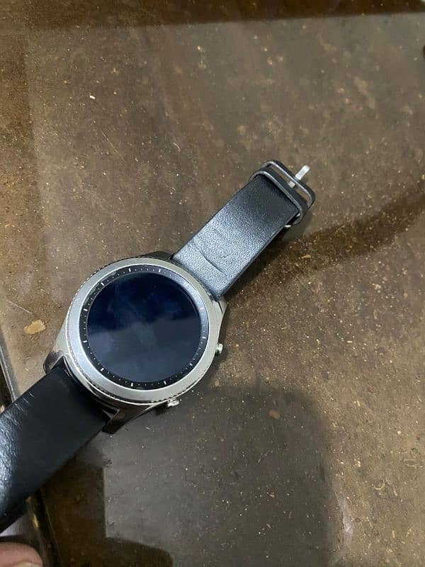 Samsung gear s3 classic 4