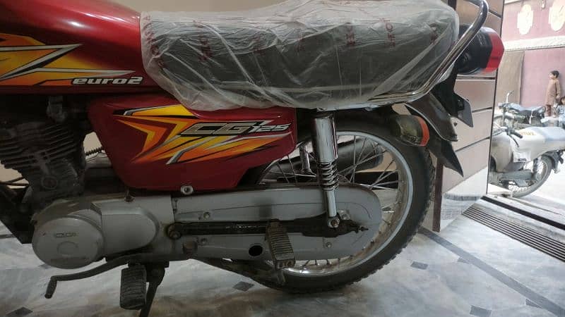 I'm selling my honda 125 5