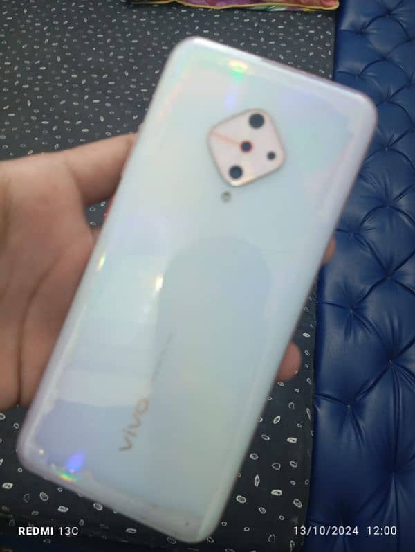 vivo s1 pro 8 128 4