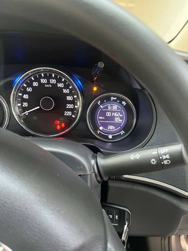 Honda City IVTEC 2024 zero applied for 4