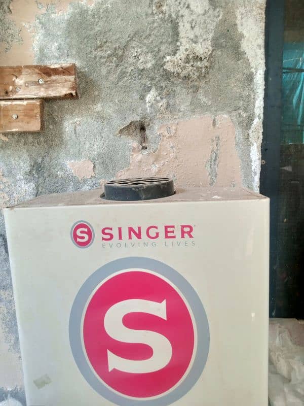 singer geyser good condition 1