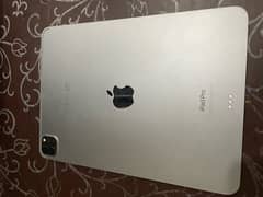 i pad pro m2 128 gb glass brack