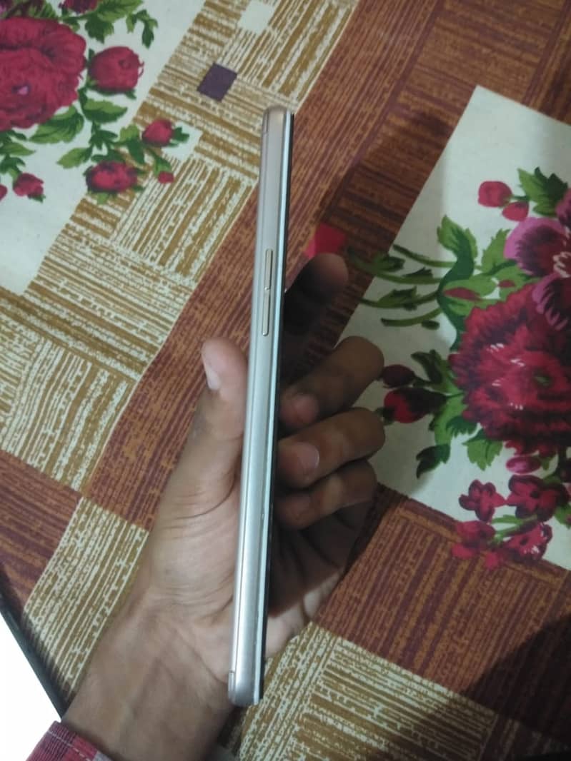 OPPOF1S 5