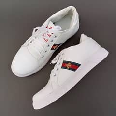 men’s sneakers white