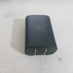 Motorola TurboPower 18W Charger 0