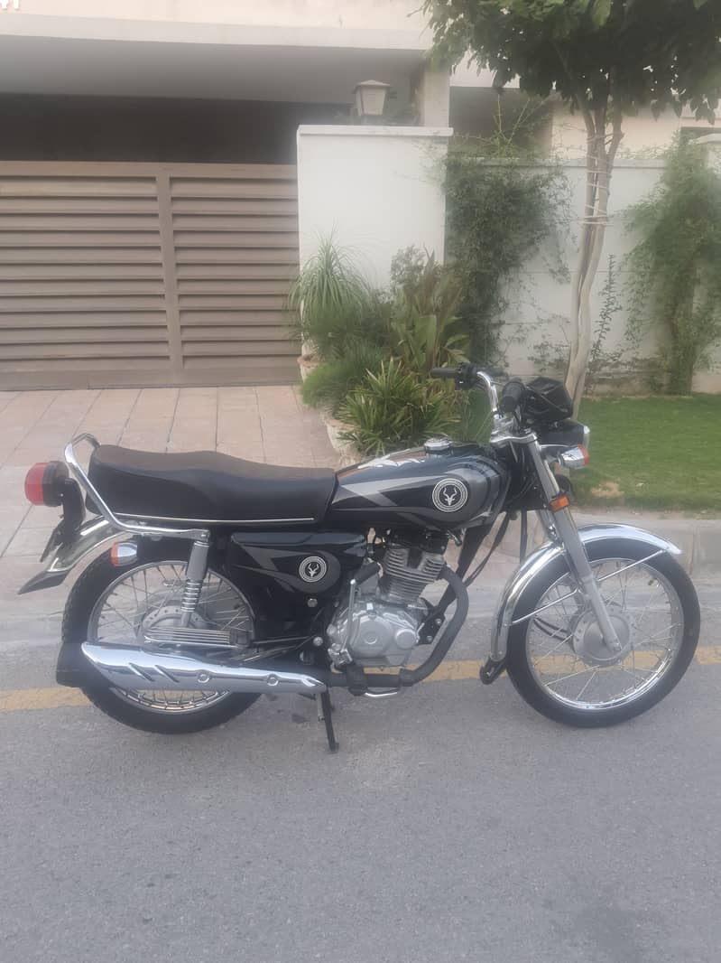 Honda CG 125 2023 8