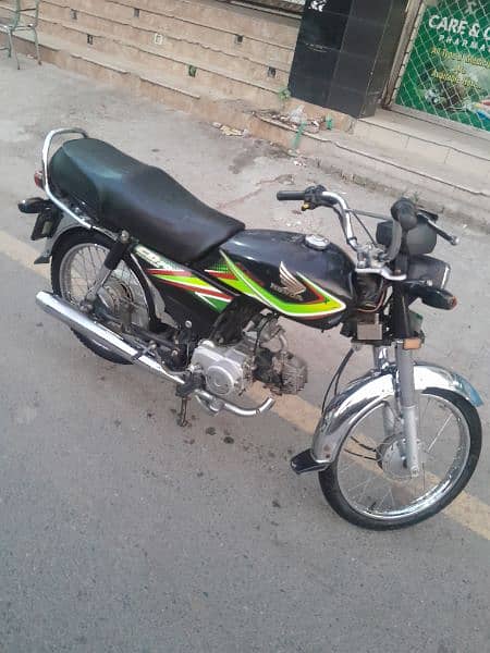 honda cdc70 2019 model na kabi kam hwa hai na hony wala 3