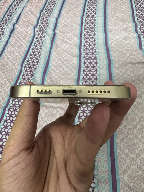 IPhone 12 Pro Max | 126gb | Factory unlock 5