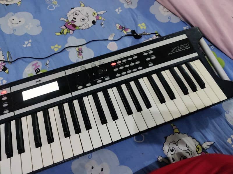 Korg X50 Music Synthesizer Professional 3