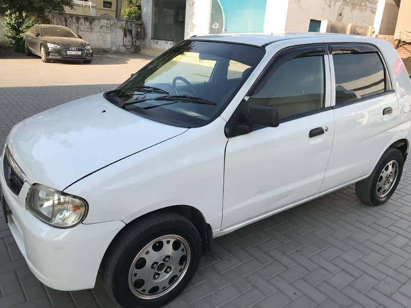 Suzuki Alto 2011 3