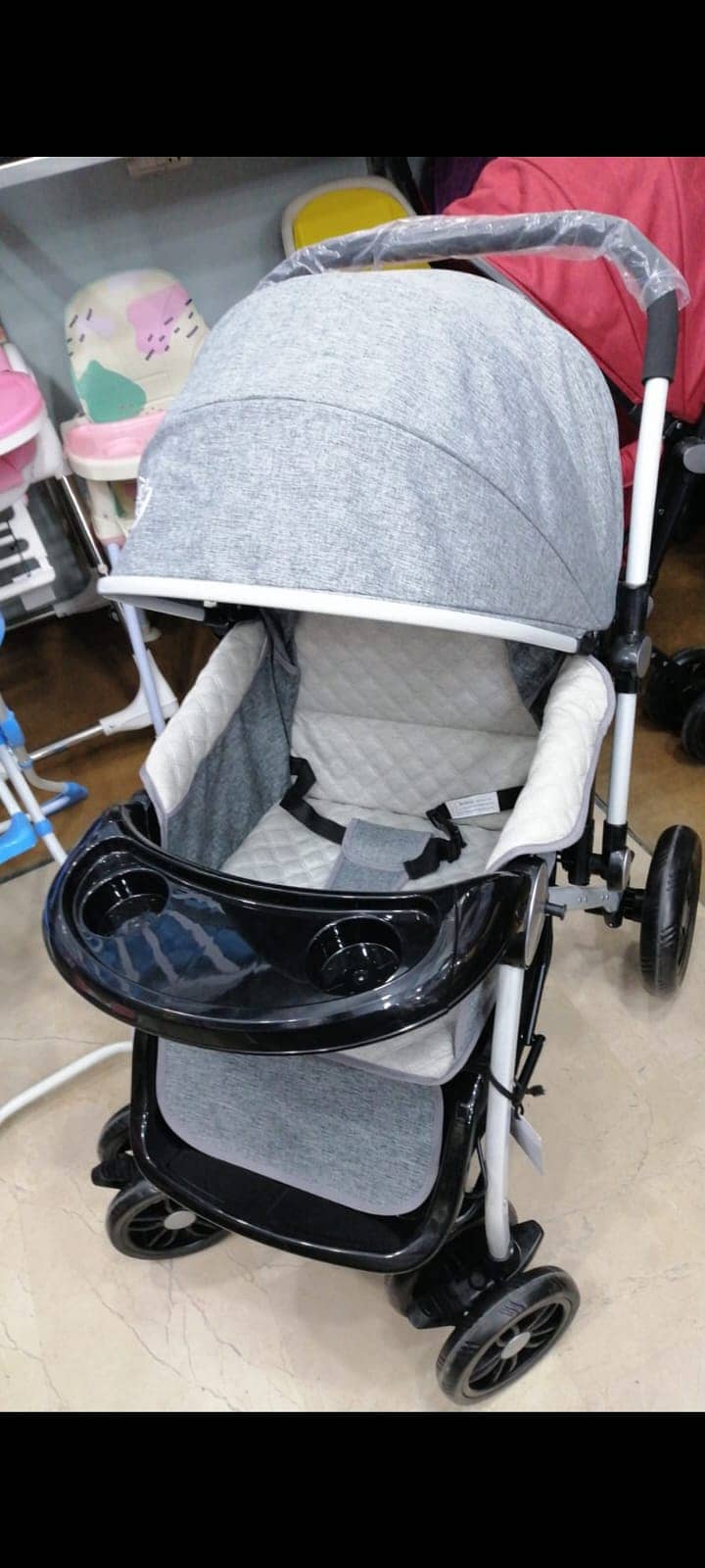 Baby Pram 4,5 times Used (Urgent Sale) 2