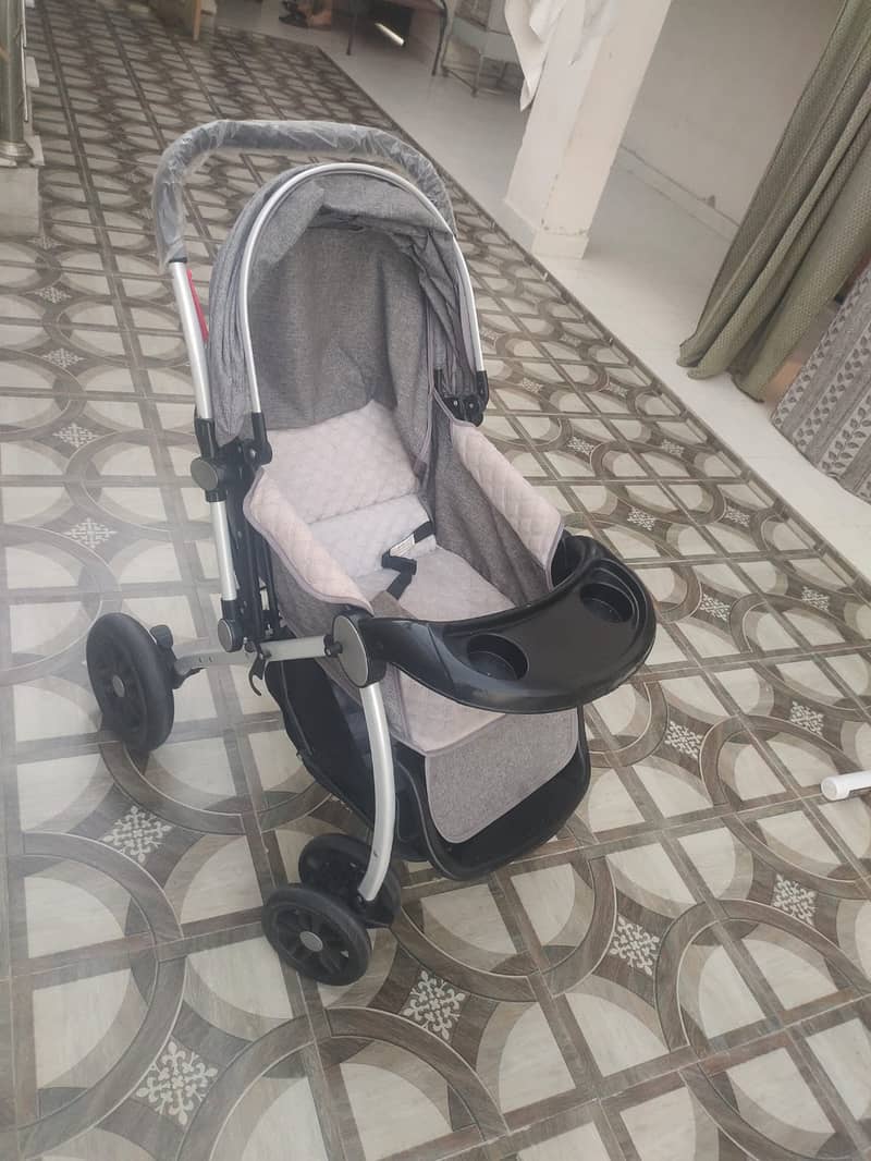 Baby Pram 4,5 times Used (Urgent Sale) 5