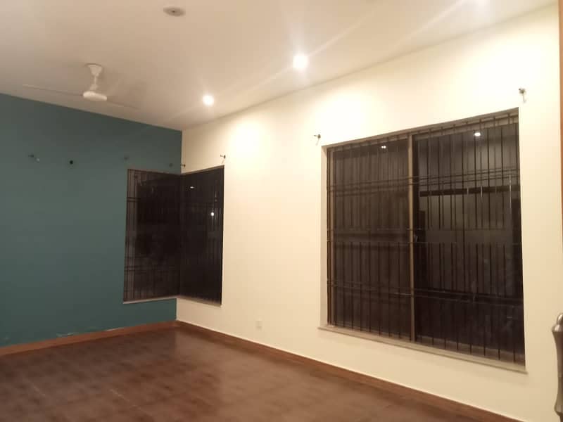 2000 SQFT OFFICE FOR RENT GULBERG SHADMAN LAHORE 8