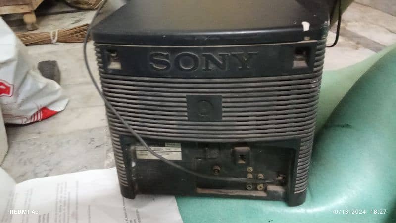 Sony original tv colored 1