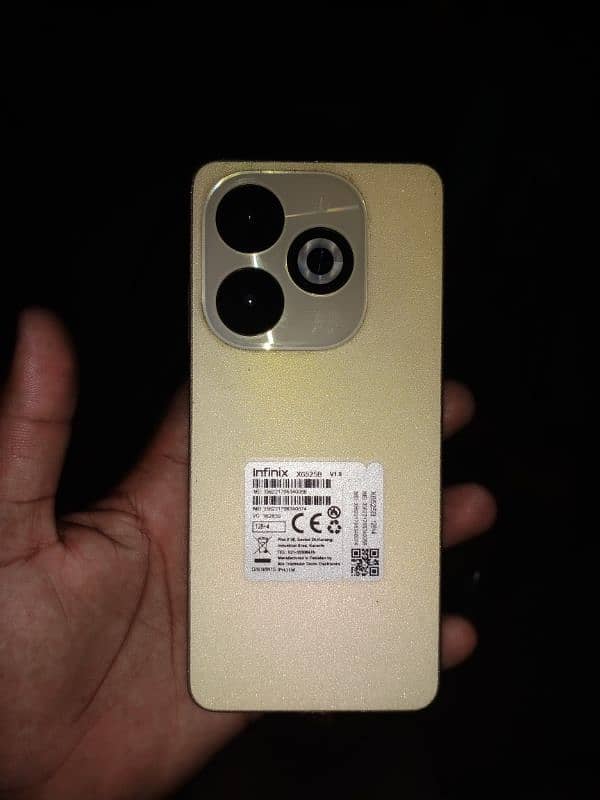 infinix smart 8 pro for sale only 20 day use anda piece 3