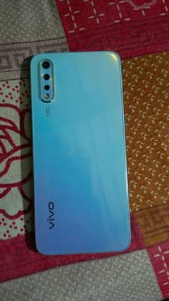 VIVO S1 with box condition 10/10