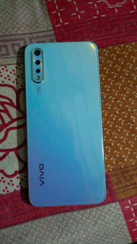 VIVO S1 with box condition 10/10 0