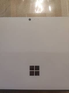 Microsoft surface pro 4 perfect condition