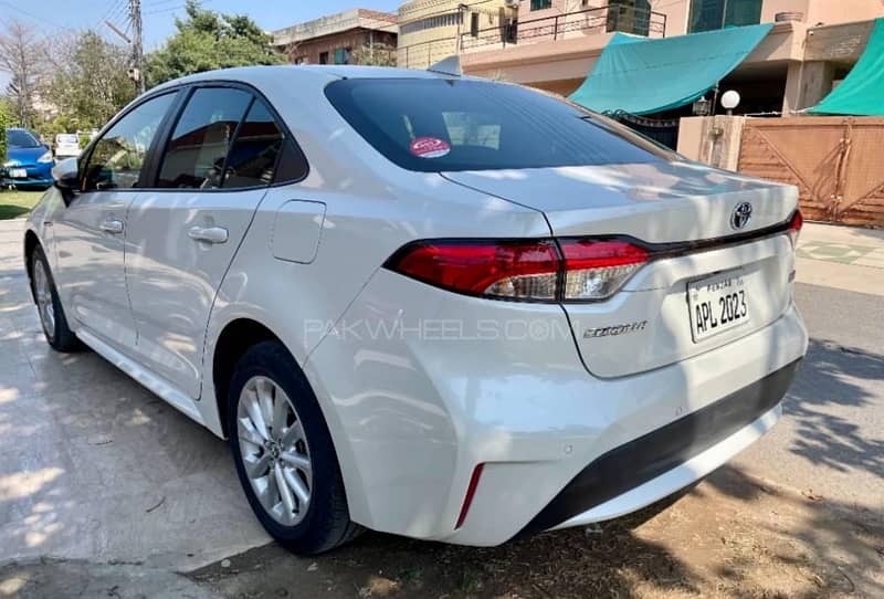 Toyota Corolla Hybrid Japanese 2020 2