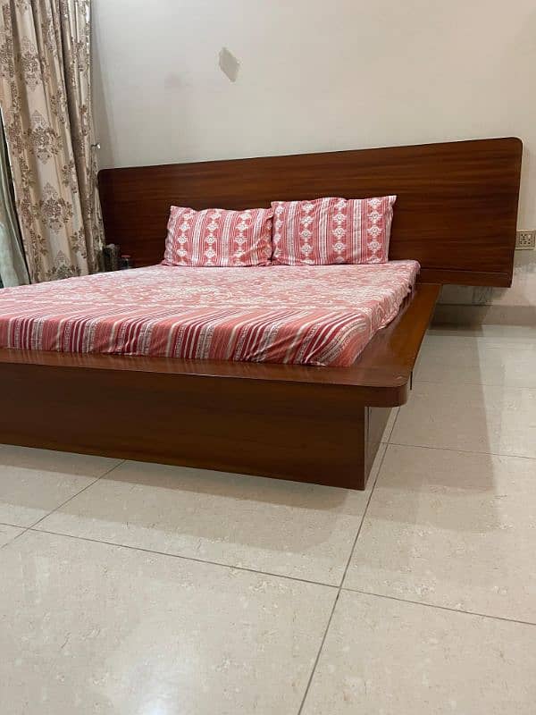 solid wood bed for sale 2