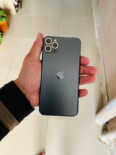 iPhone 11 Pro Max (64gb) Waterpack 80 health LLA model all ok