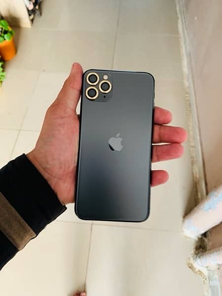 iPhone 11 Pro Max (64gb) Waterpack 80 health LLA model all ok 0