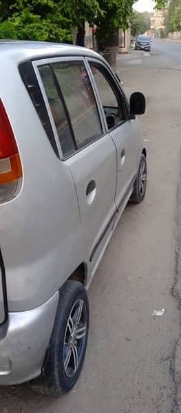 Hyundai Santro 2001 6