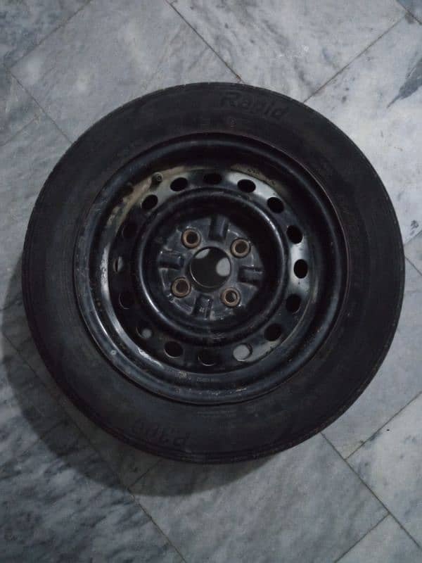 Spare Tyre R13" with Rim . . 1