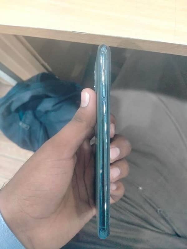 IPhone 11 Pro Max Jv 256gb 5