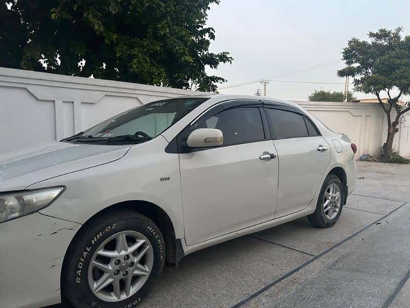 Toyota Corolla XLI 2013 4