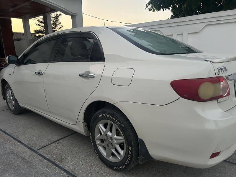 Toyota Corolla XLI 2013 13