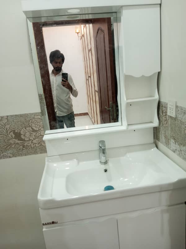 5 Marla 2.5 Story House For sale In Eden Boulevard college Road Lahore 9