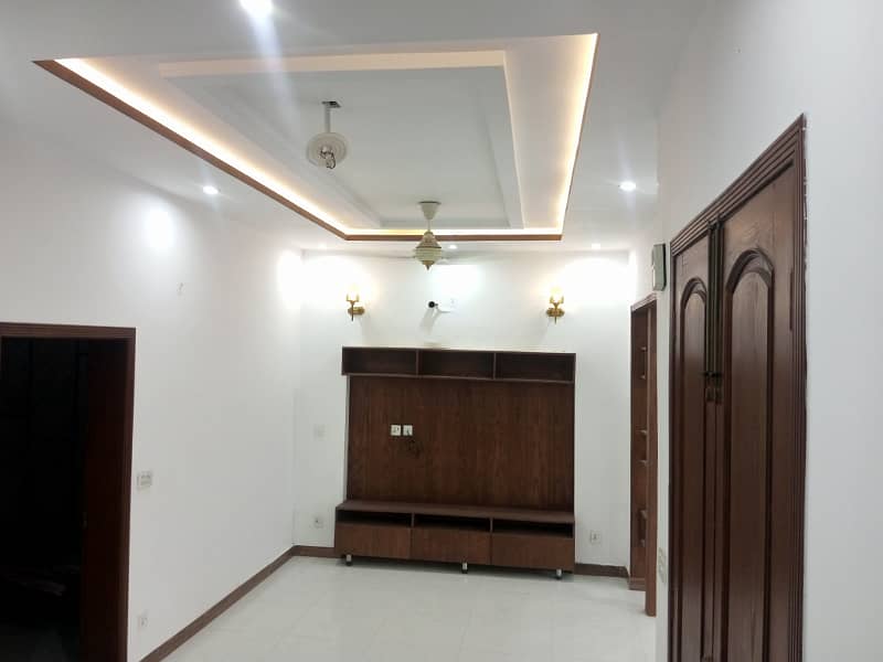 5 Marla 2.5 Story House For sale In Eden Boulevard college Road Lahore 30