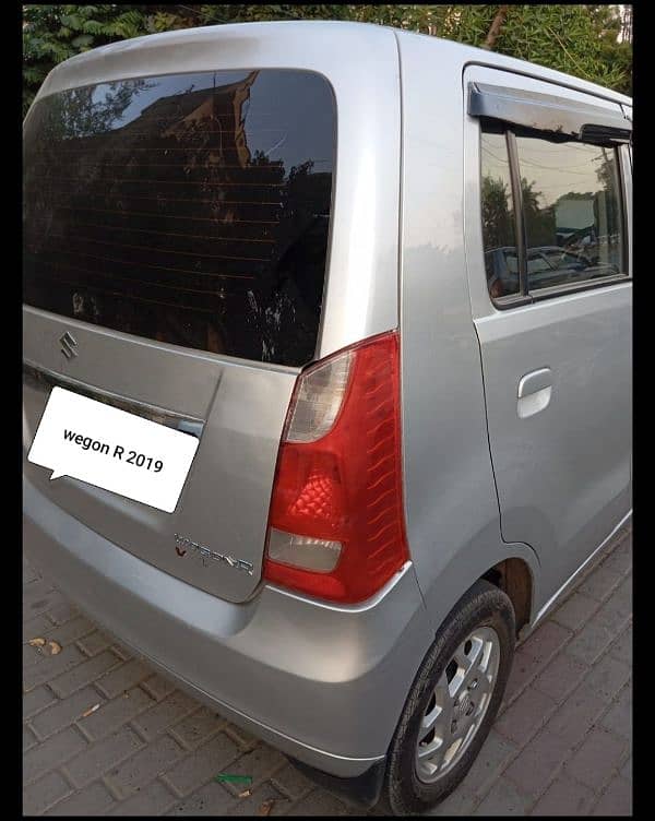 Suzuki Wagon R 2019 3