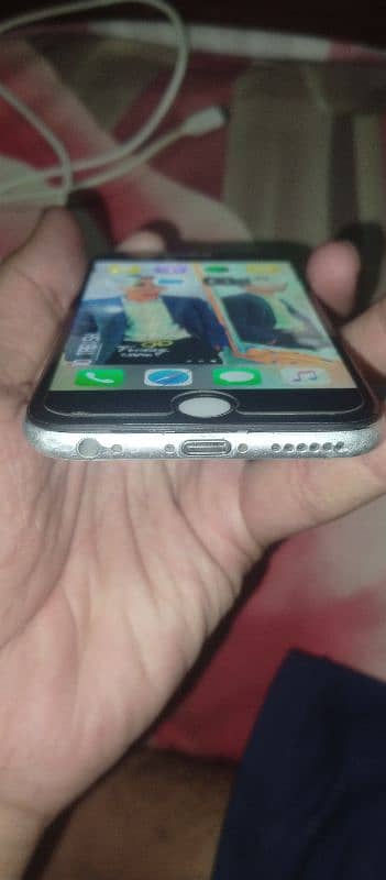 iPhone 6 Pta 10/9 condition 128 gb 1