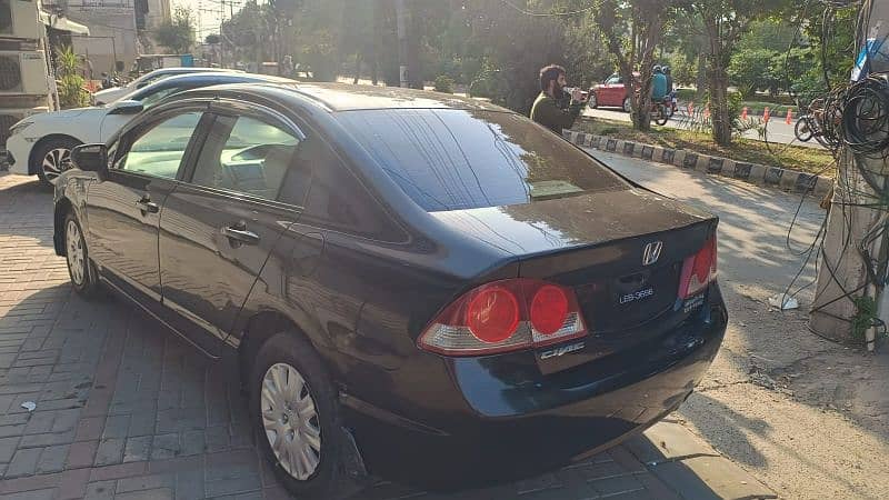 Honda Civic VTi 2010 3