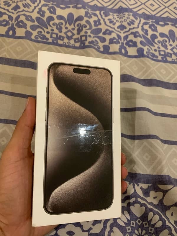 Iphone 15 pro max dual physical natural titanium 256 gb with box 2