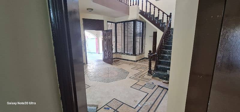 house for sale near Sialkot Mall in SIALKOT CANTT 8