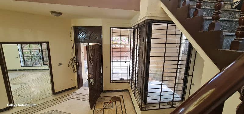 house for sale near Sialkot Mall in SIALKOT CANTT 14