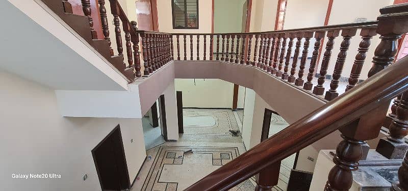 house for sale near Sialkot Mall in SIALKOT CANTT 16