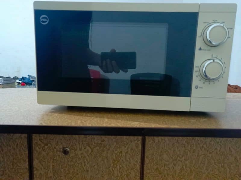 Pel microwave oven 2