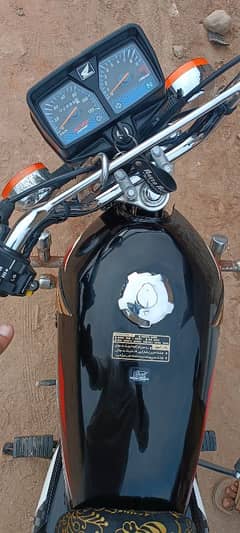 honda 125 condition 10 by 10 applied he  03063310452