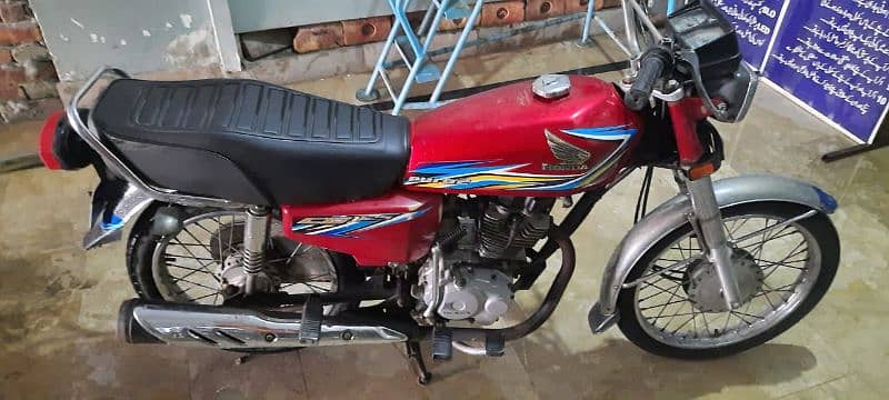 Honda 125 in superb condition 2